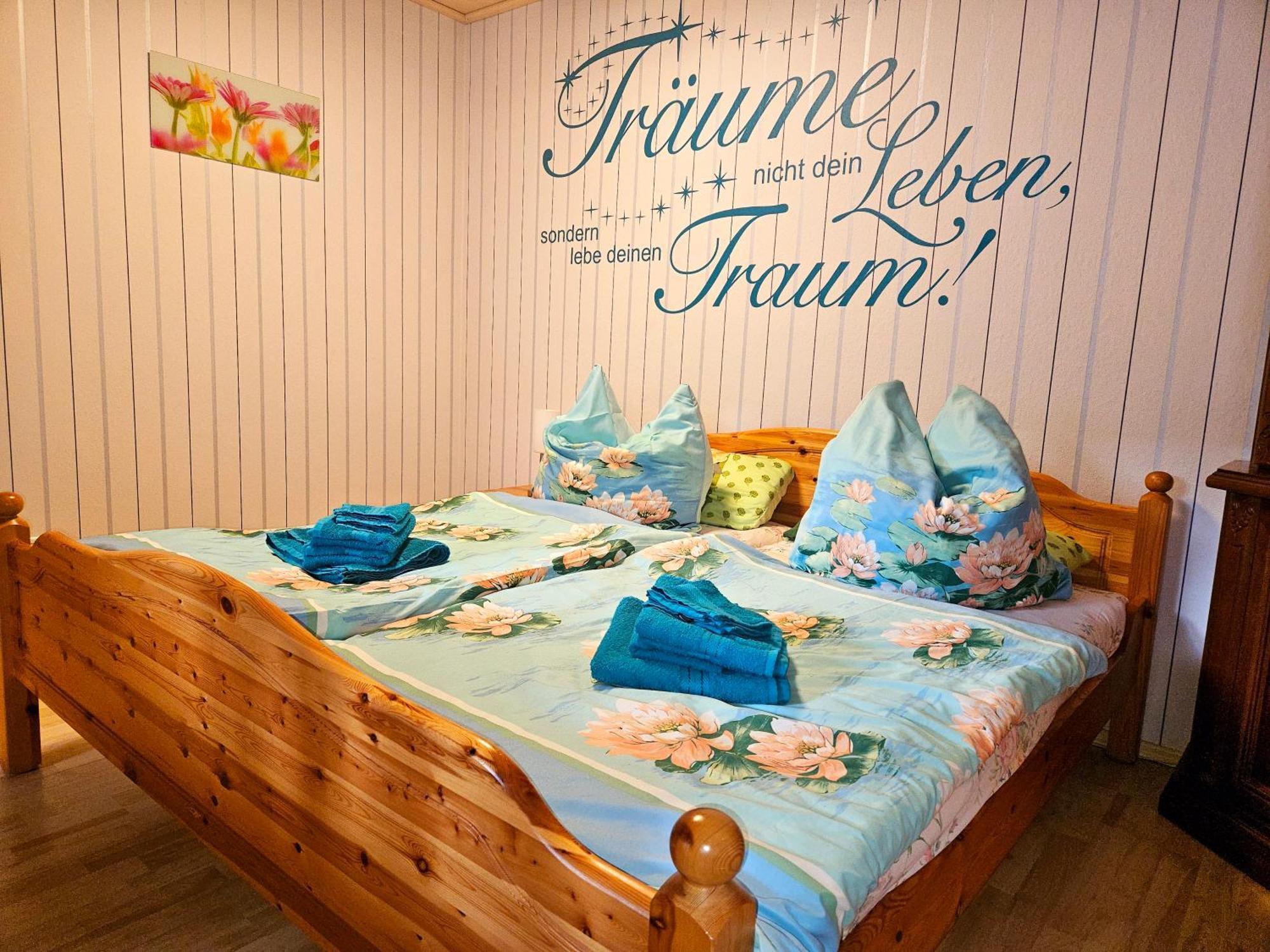 Landhauswohnung Am Thueringer Meer - Fuehlen Wie Zuhause Remptendorf Buitenkant foto